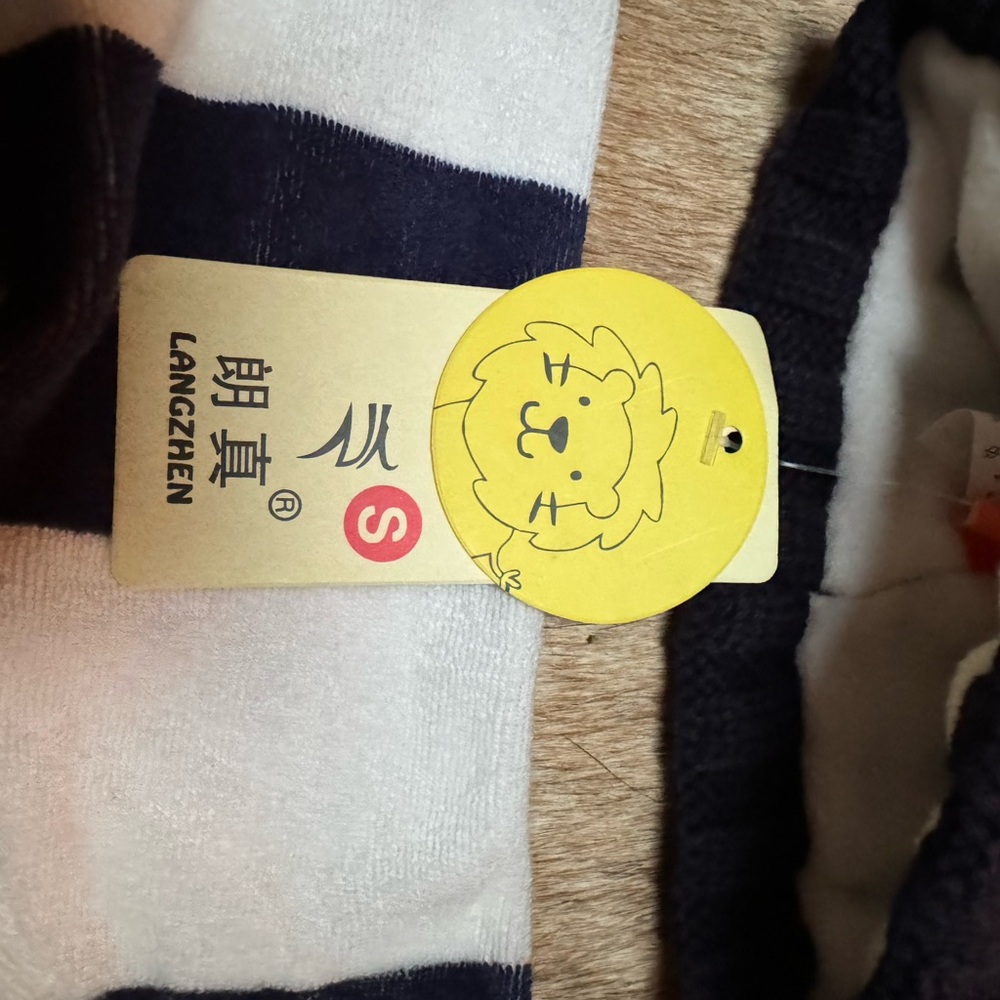 Baby hoodie and pompom beanie 12 months - Picture 4 of 4